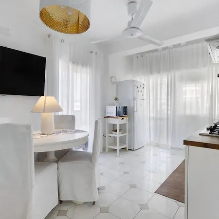 Apartament A Due Passi Dal Mare